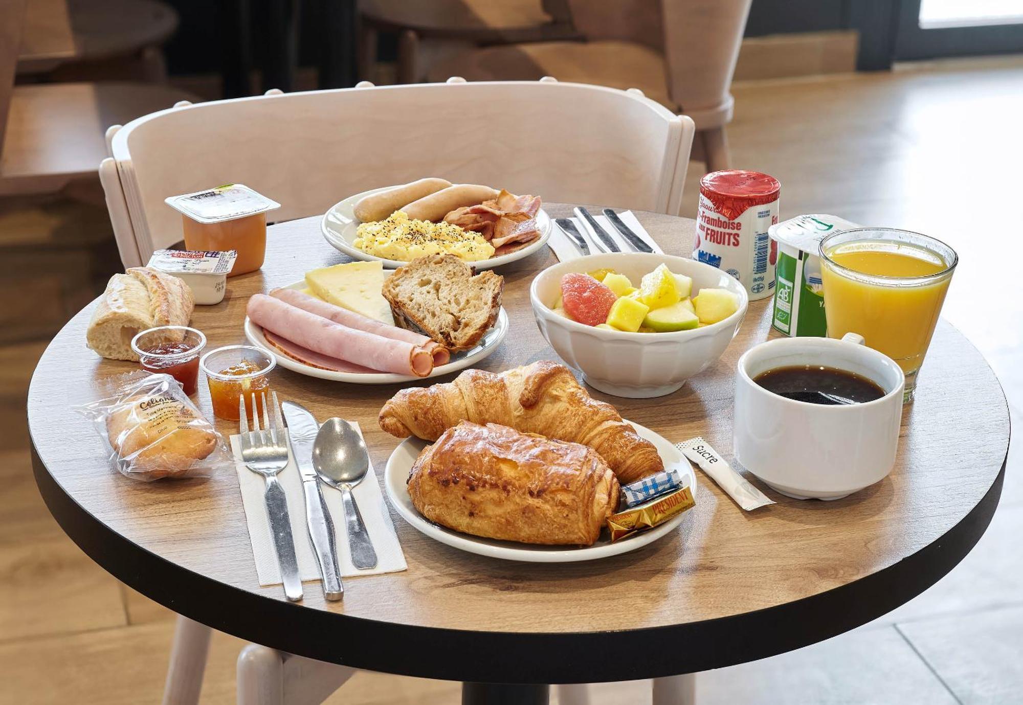 B&B Hotel Bois D'Arcy Saint Quentin En Yvelines المظهر الخارجي الصورة